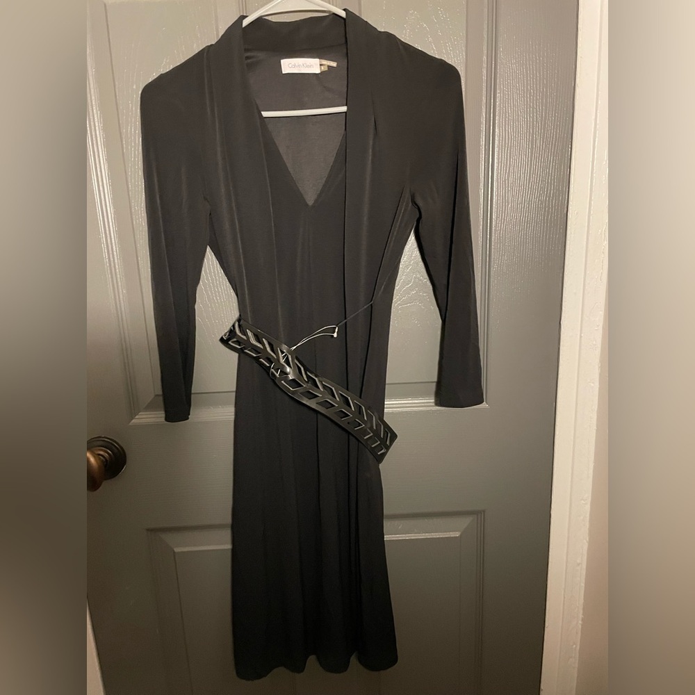 NWOT Classic Calvin Klein Black Long Sleeve Dress with Belt -size 2, spin on LBD